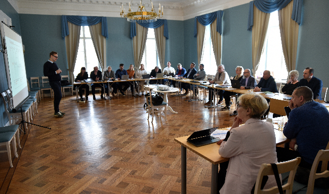 Arendusseminar Väätsa mõisas.png